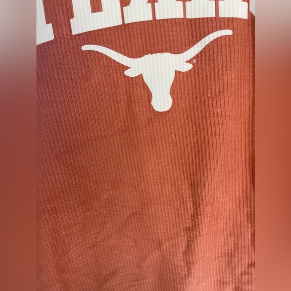 University of Texas sweatshirt - Picture 4 of 5